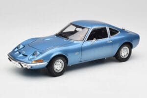 Opel GT ブルー Minichamps 1:18 180049020 メタル