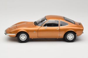 Opel GT ゴールド Minichamps 1:18 180049025 メタル - 画像 4/8