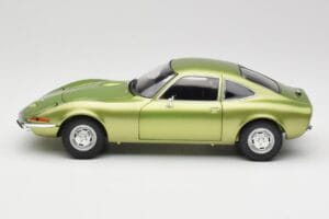 Opel GT Green Metallic Minichamps 1:18 180049029 メタル - 画像 4/8