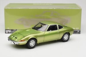 Opel GT Green Metallic Minichamps 1:18 180049029 メタル - 画像 8/8