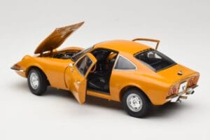 Opel GT オーカー Minichamps 1:18 180049031 メタル - 画像 5/8