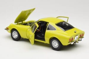 Opel GT イエロー Minichamps 1:18 180049032 メタル - 画像 6/8