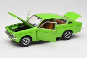 Opel Kadett C クーペ グリーン Minichamps 1:18 180045620 メタル - 画像 2/8