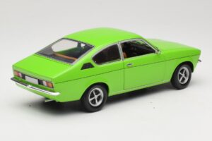 Opel Kadett C クーペ グリーン Minichamps 1:18 180045620 メタル - 画像 3/8
