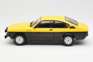 Opel Kadett C GT/E ブラック イエロー MCG 1:18 MCG18190 メタル - 画像 3/6