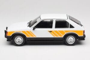 Opel Kadett D SR ホワイト イエロー デコール MCG 1:18 MCG18534 メタル - 画像 3/6