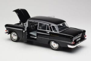 Opel Kapitan P1 ブラック Revell 1:18 08822 メタル - 画像 5/8