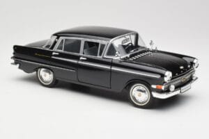 Opel Kapitan P1 ブラック Revell 1:18 08822 メタル - 画像 6/8