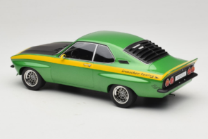 Opel Manta A Irmscher メタリック グリーン MCG 1:18 MCG18425 メタル - 画像 5/6