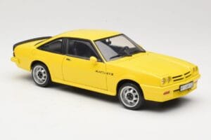 Opel Manta B GT/E イエロー Revell 1:18 08421 メタル - 画像 6/8