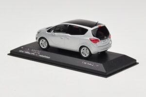 Opel Meriva B シルバーメタリック Minichamps 1:43 400040000 メタル - 画像 3/4