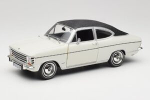 Opel Olympia A Coupe ホワイト ブラック Revell 1:18 8446 メタル
