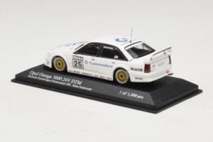 Opel Omega 3000 24V #25 K. Niedzwiedz DTM 1991 Minichamps 1:43 400914425 メタル - 画像 3/4