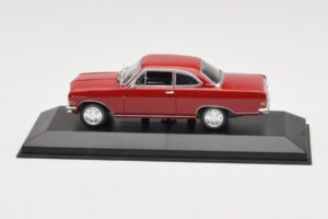 Opel Rekord A レッド Minichamps 1:43 400041004 メタル