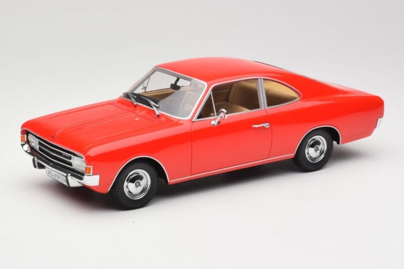 Opel Rekord C クーペ レッド Minichamps 1:18 107047020 レジン