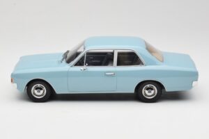 Opel Rekord C ライトブルー Minichamps 1:18 107047002 メタル - 画像 3/6