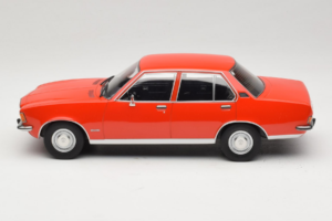 Opel Rekord D レッド MCG 1:18 MCG18563 メタル - 画像 3/6
