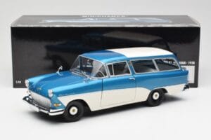 Opel Rekord P1 Caravan ブルー メタリック Minichamps 1:18 180043210 メタル - 画像 8/8