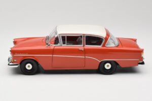 Opel Rekord P1 レッド Minichamps 1:18 180043201 メタル - 画像 4/8