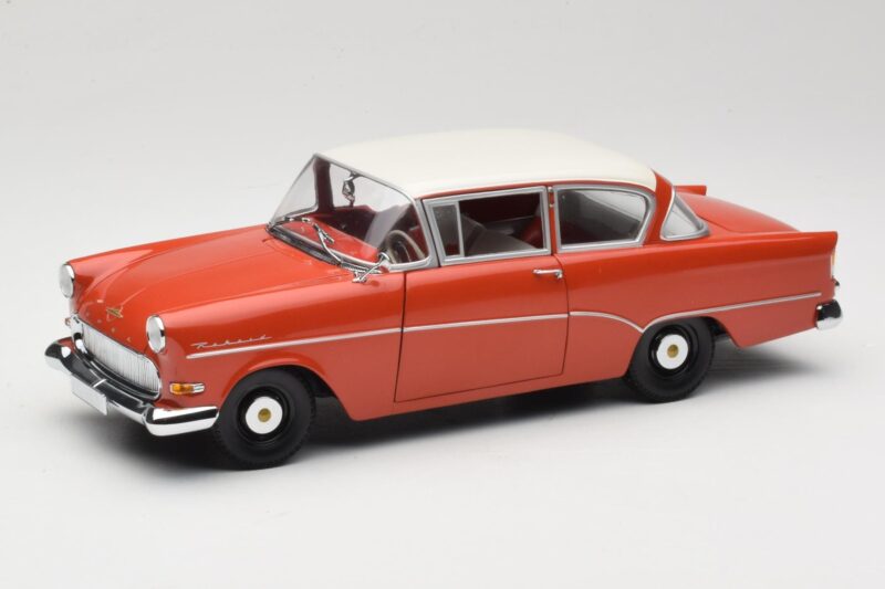 Opel Rekord P1 レッド Minichamps 1:18 180043201 メタル
