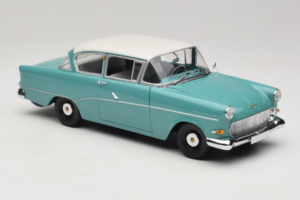 Opel Rekord P1 ターコイズブルー Minichamps 1:18 180043200 メタル - 画像 6/8