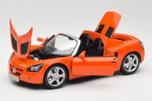 Opel Speedster オレンジ Maisto 1:18 31615 メタル - 画像 2/8