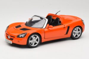 Opel Speedster オレンジ Maisto 1:18 31615 メタル