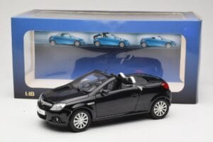 Opel Tigra TwinTop B ブラック Norev 1:18 183600 メタル - 画像 8/8