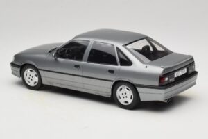 Opel Vectra A 2000 16V ダークグレー MCG 1:18 MCG18462 メタル - 画像 5/6