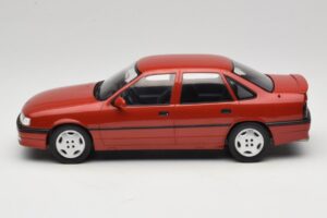 Opel Vectra A 2000 16V ダークレッド MCG 1:18 MCG18461 メタル - 画像 3/6