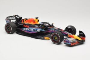 Oracle Red Bull Racing RB19 #1 M. Verstappen Winner Miami GP 2023 Minichamps 1:18 110230501 メタル - 画像 4/6