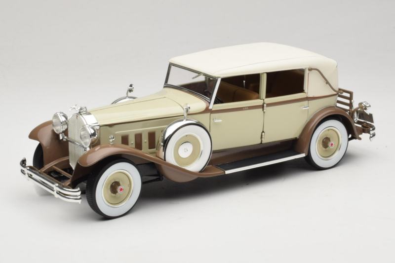Packard Brewster ホワイト Signature Models 1:18 PACKARD001 メタル