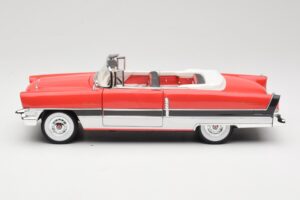 Packard Caribbean カブリオレ レッド American Mint 1:18 3042082 メタル - 画像 4/8