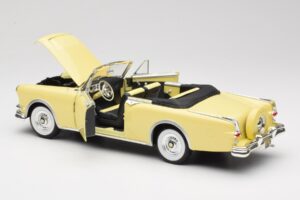 Packard Caribbean カブリオレ イエロー Road Signature 1:18 92798 メタル - 画像 5/8