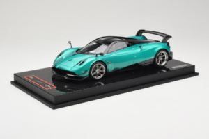 Pagani Huayra BC Green Metallic Yy Model 1:18 REMC020 レジン - 画像 2/7