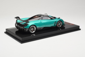 Pagani Huayra BC Green Metallic Yy Model 1:18 REMC020 レジン - 画像 3/7
