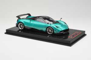Pagani Huayra BC Green Metallic Yy Model 1:18 REMC020 レジン - 画像 4/7