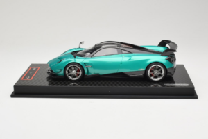 Pagani Huayra BC Green Metallic Yy Model 1:18 REMC020 レジン