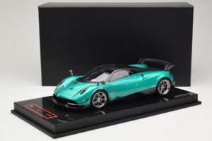 Pagani Huayra BC Green Metallic Yy Model 1:18 REMC020 レジン - 画像 7/7