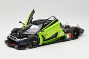 Pagani Huayra R グリーン LCD 1:18 LCD18012-GR メタル - 画像 2/8