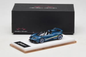 Pagani Huayra Tricolore ロードスター ブルー Henson & Heaven 1:64 PHTRB01 レジン - 画像 8/8