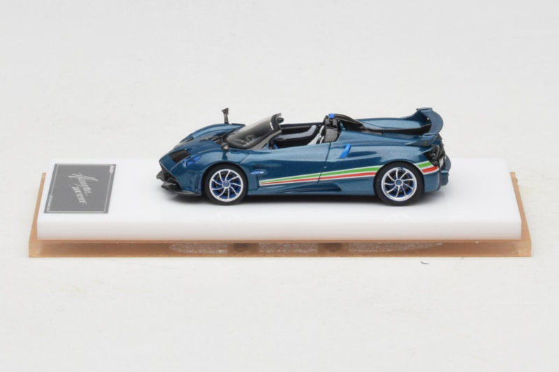 Pagani Huayra Tricolore ロードスター ブルー Henson & Heaven 1:64 PHTRB01 レジン