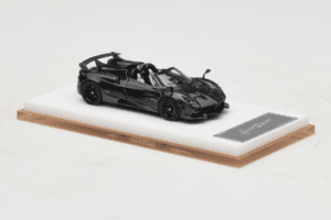 Pagani Huayra Tricolore Roadster Exposed Carbon Henson & Heaven 1:64 PHREC01 メタル - 画像 4/7
