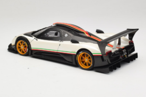 Pagani Zonda R Revolucion ホワイト AUTOart 1:18 78262 メタル - 画像 7/8