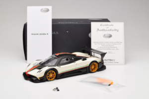 Pagani Zonda R Revolucion ホワイト AUTOart 1:18 78262 メタル - 画像 8/8