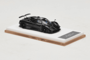 Pagani Zonda Tricolore Exposed Carbon Henson & Heaven 1:64 PZTEC01 メタル - 画像 4/7