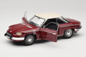 Panhard 24 CT レッド Solido 1:18 1832500 メタル - 画像 2/8