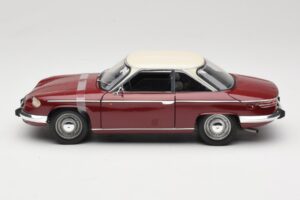 Panhard 24 CT レッド Solido 1:18 1832500 メタル - 画像 4/8