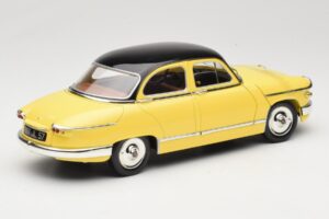 Panhard PL17 イエロー Solido 1:18 8173 メタル - 画像 3/8