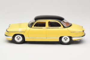 Panhard PL17 イエロー Solido 1:18 8173 メタル - 画像 4/8